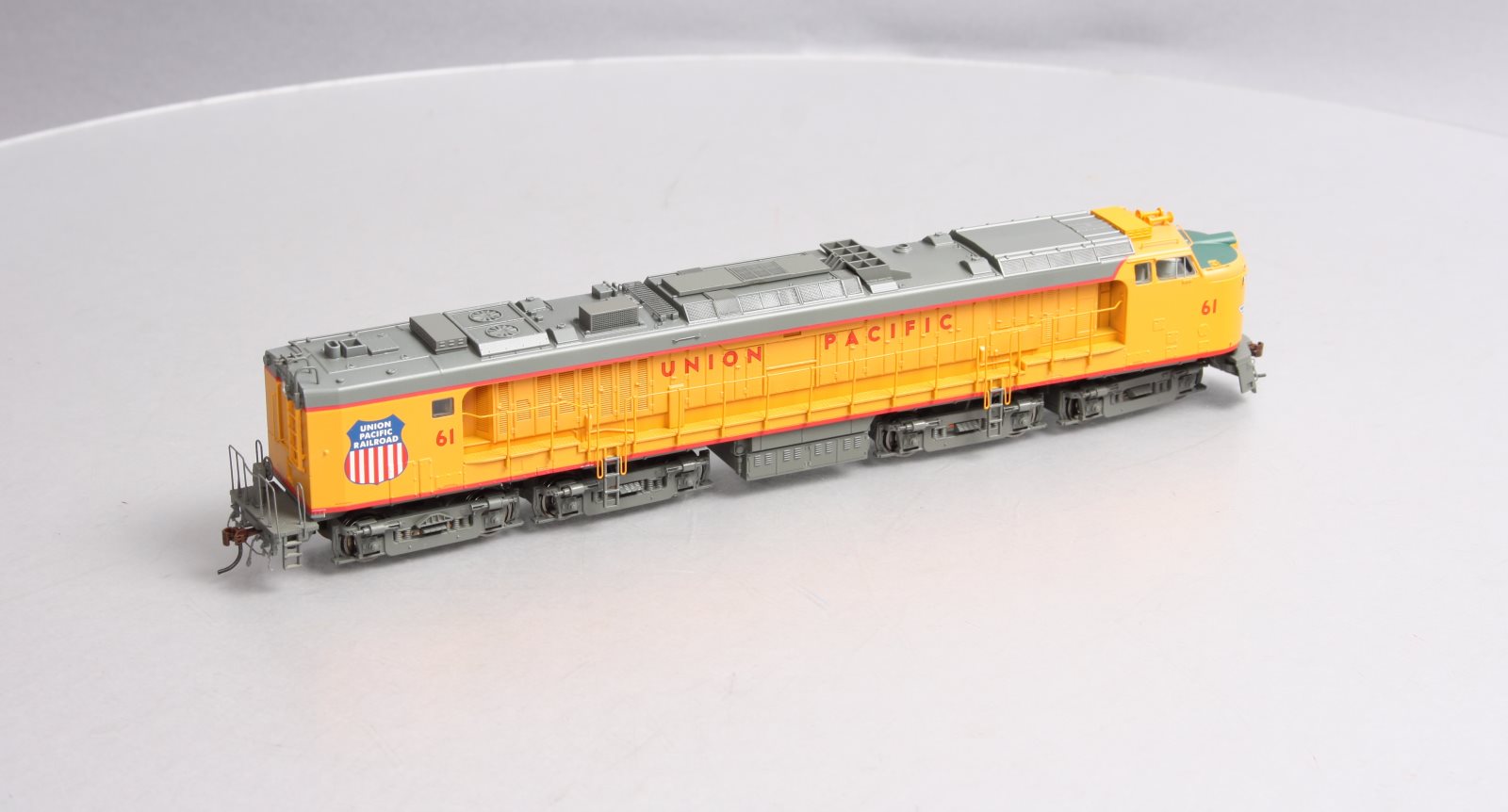 Athearn 88666 HO Union Pacific Veranda Gas Turbine Diesel Locomotive #61