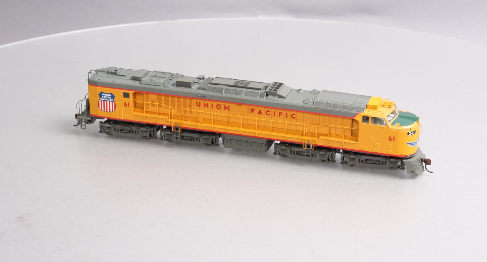HO SCALE ATHEARN PA-1 A-B-A UNION PACIFIC #605 DIESEL LOCOMOTIVE NICE HO SCALE ATHEARN PA-1 A-B-A UNION PACIFIC #605 DIESEL LOCOMOTIVE NICE