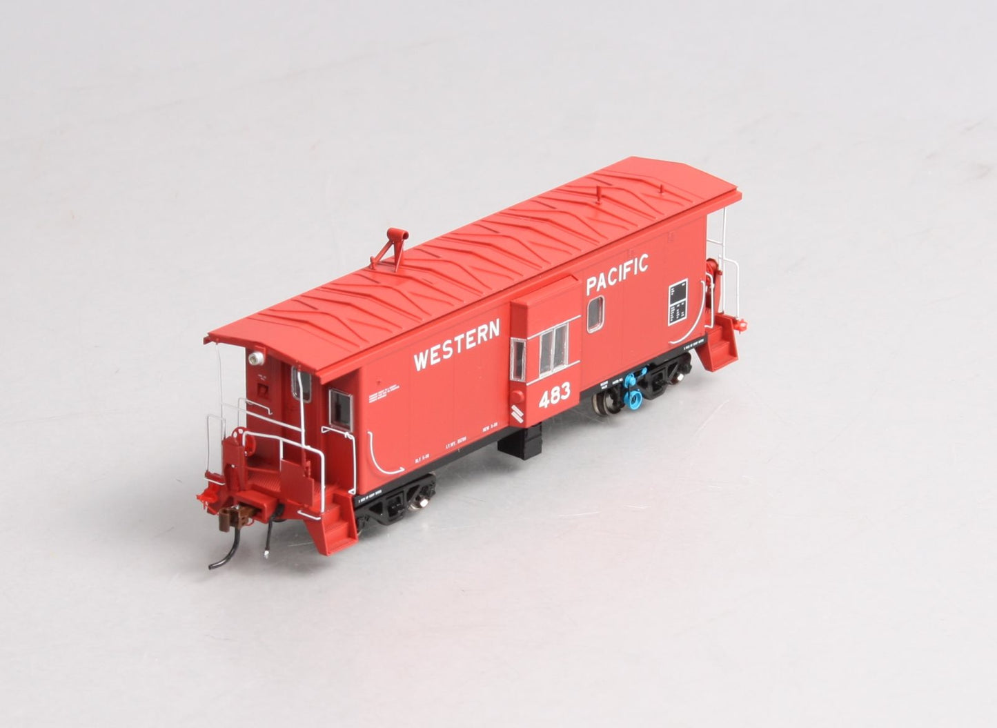 Athearn G63032 HO Genesis Western Pacific 481 Bay Window Caboose W/Lights#483