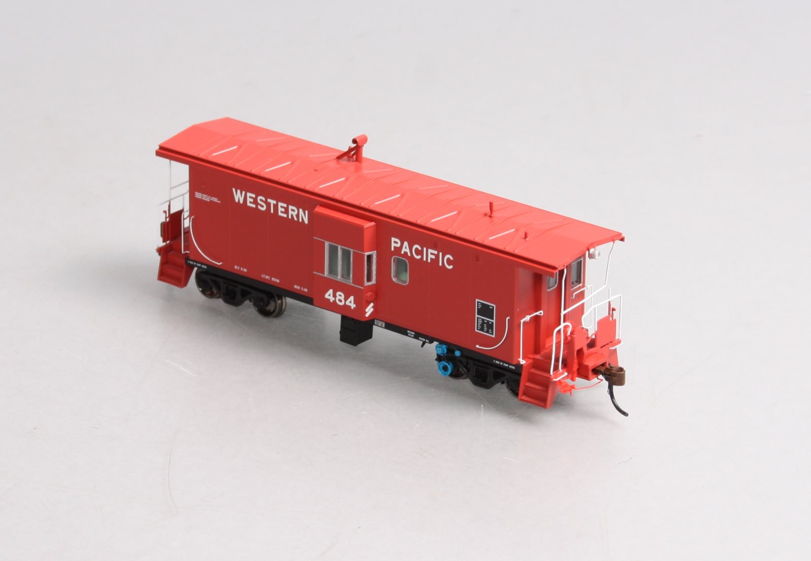 Athearn G63033 HO Genesis Western Pacific 481ClasBay Window Caboose W/Lights#484