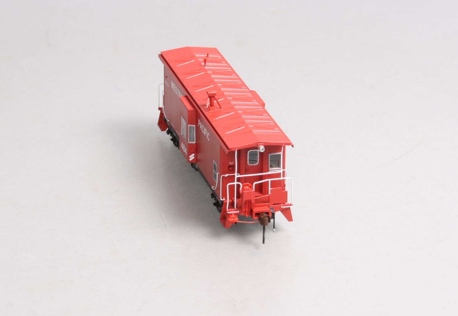 Athearn G63033 HO Genesis Western Pacific 481ClasBay Window Caboose W/Lights#484