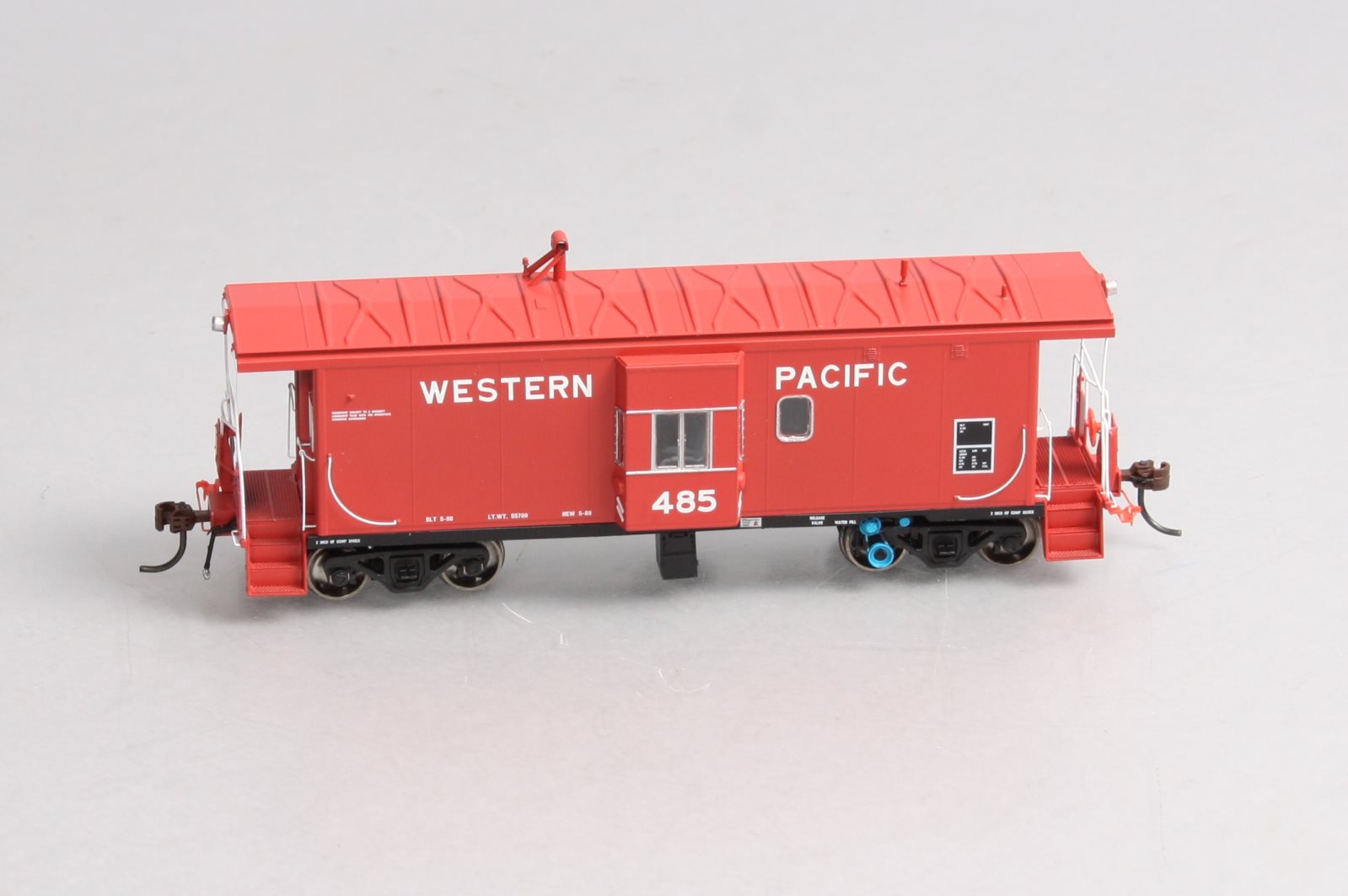 Athearn G63034 Genesis HO Western Pacific Bay Window Caboose W/Lights #485