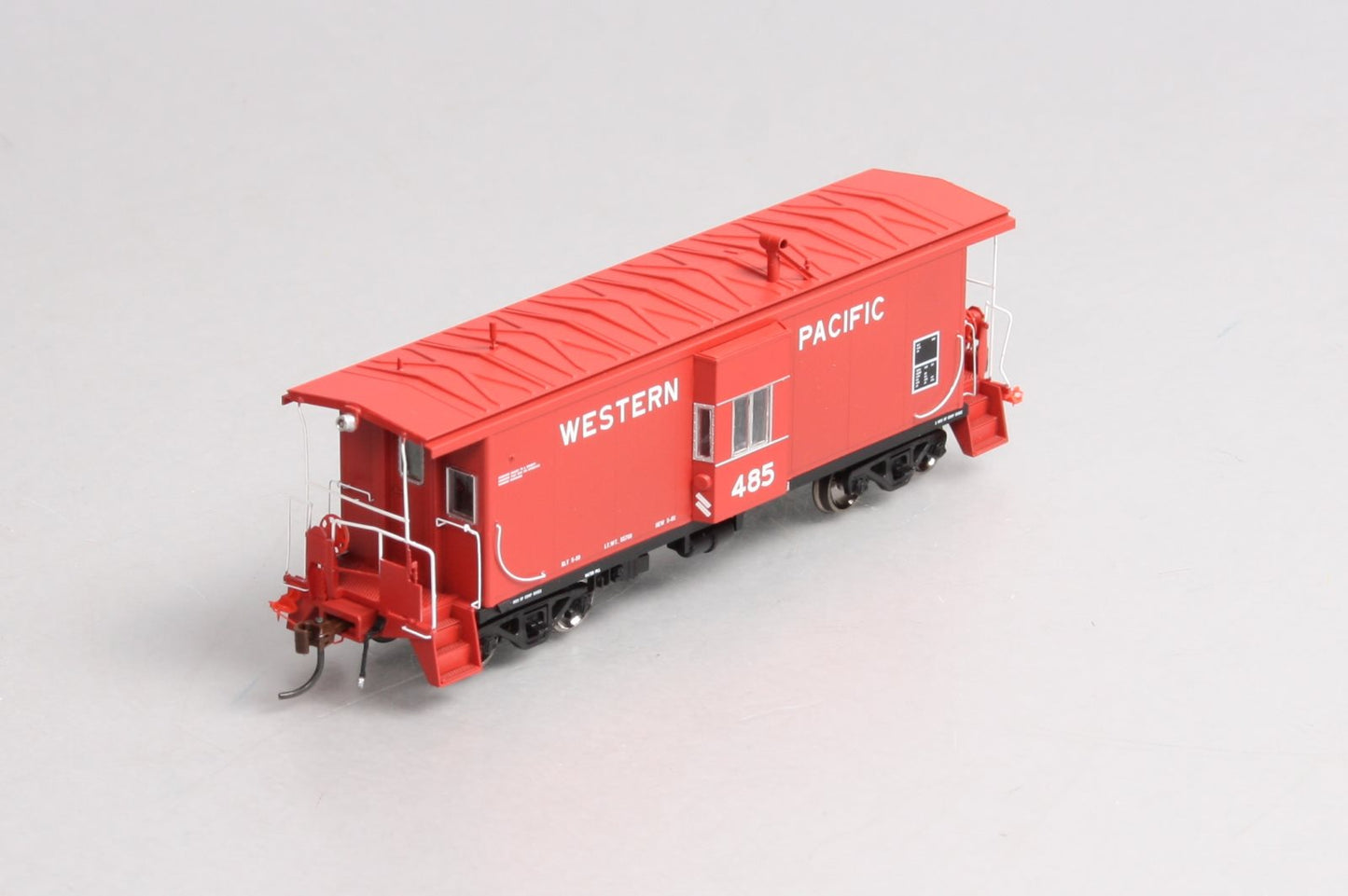 Athearn G63034 Genesis HO Western Pacific Bay Window Caboose W/Lights #485