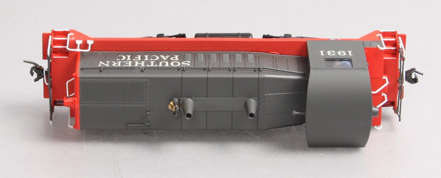 Broadway Limited 640 HO Southern Pacific Diesel EMD NW2 Phase V Switcher #1931