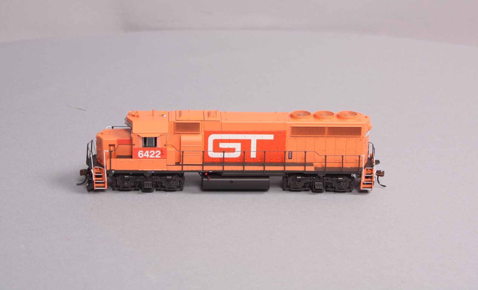 Athearn G40969 HO Grand Trunk Western GP40-2 Diesel Loco w/DCC