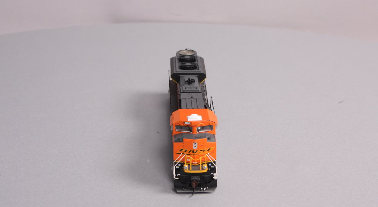 Athearn G68615 HO Scale BNSF SD70ACe Diesel Locomotive w/ DCC & Sound #9303
