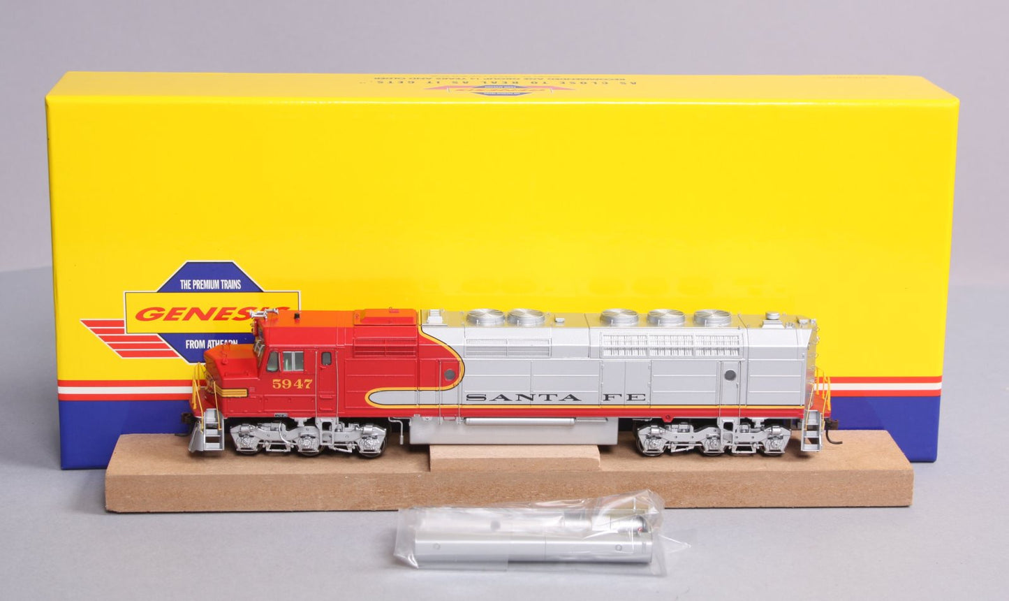 Athearn G67542 HO Santa Fe/Passenger FP45 Diesel Locomotive #5947