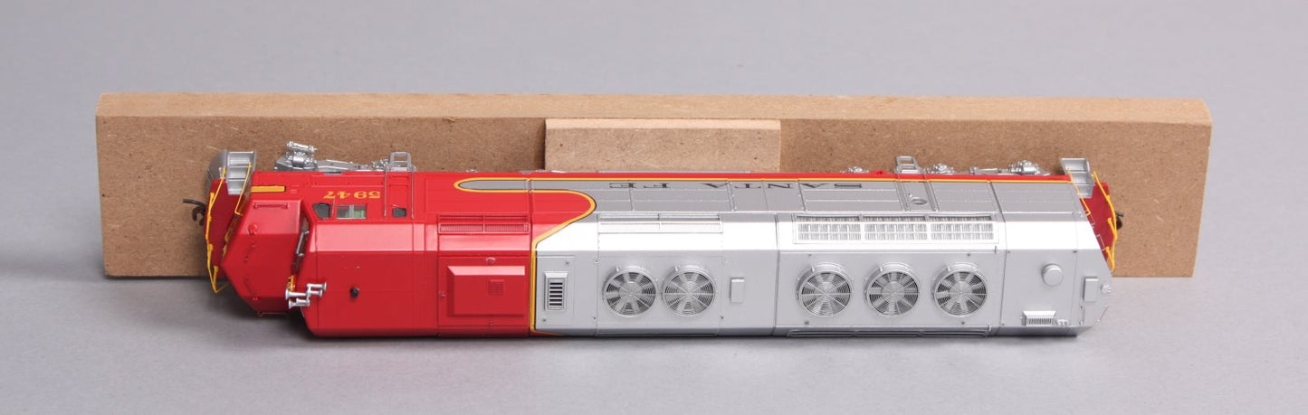 Athearn G67542 HO Santa Fe/Passenger FP45 Diesel Locomotive #5947