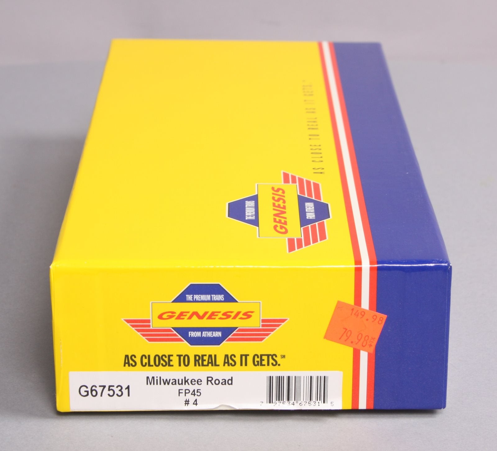 Athearn G67531 HO Milwaukee Road FP45 Diesel Locomotive #4
