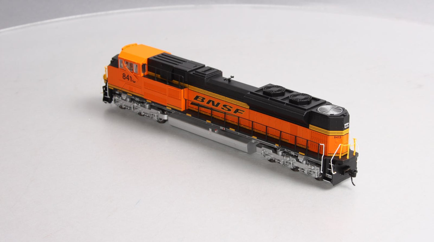 Walthers 910-19827 HO Bur Northern Santa Fe EMD SD70ACe w/Sound & DCC #8413