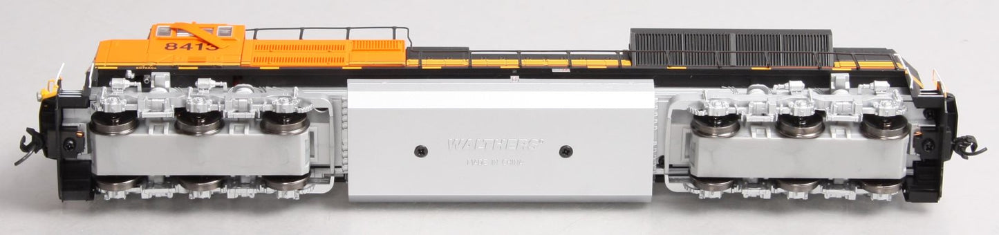 Walthers 910-19827 HO Bur Northern Santa Fe EMD SD70ACe w/Sound & DCC #8413
