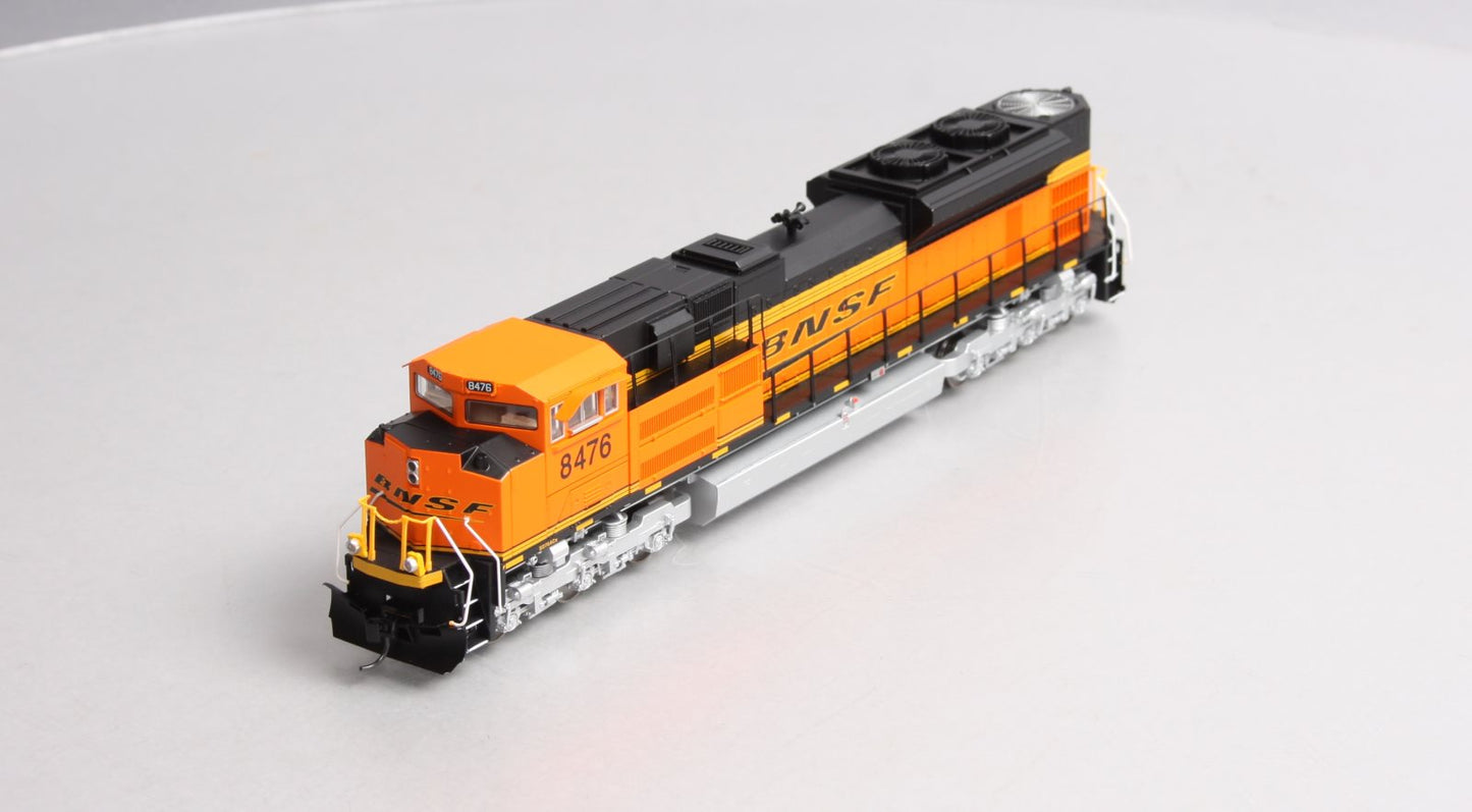 Walthers 910-19828 HO Bur Northern Santa Fe EMD SD70ACe w/Sound & DCC #8476