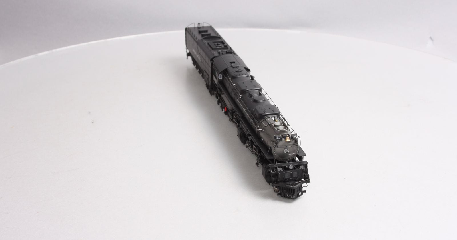 Athearn G97223 HO UP Challenger 4-6-6-4 Steam Locomotive w/DCC & Sound #3707