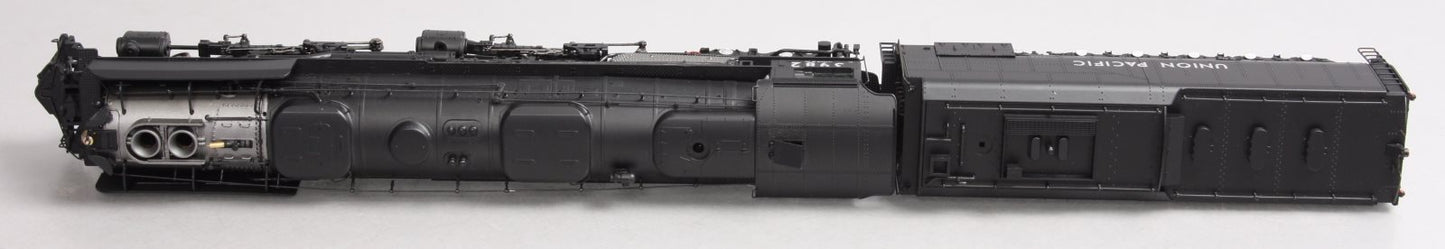 Athearn G97226 HO Scale UP 4-6-6-4 Steam Loco & Tender w/DCC/SND #3982