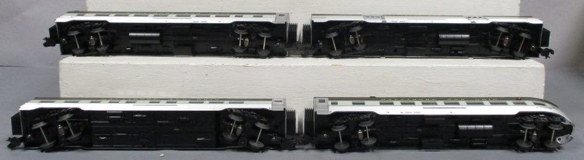 MTH 30-67743 O Baltimore & Ohio 60' Streamlined Passenger Car Set (Set of 4)