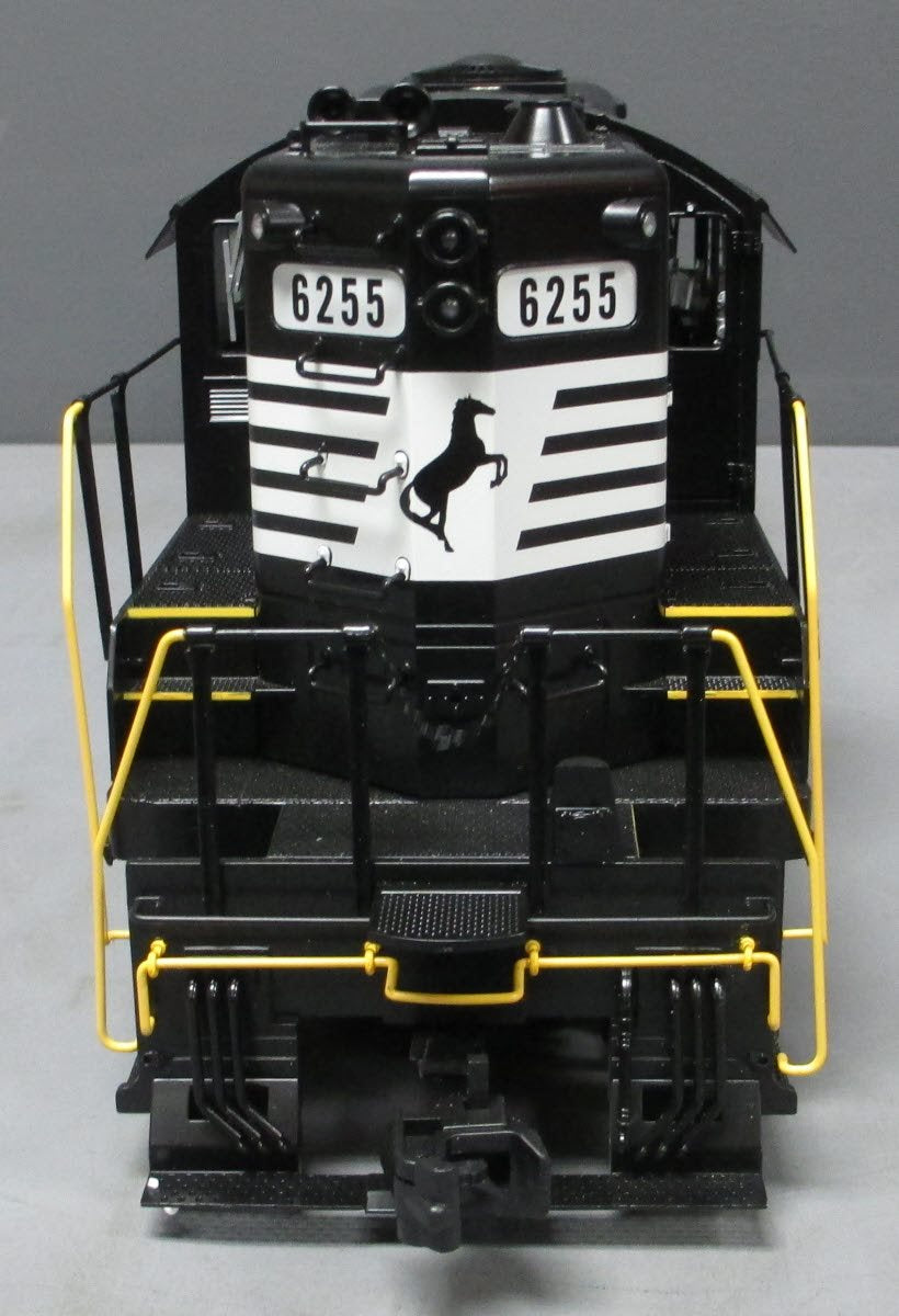 USA Trains R22135 G Norfolk Southern GP9 Diesel Locomotive (Black)