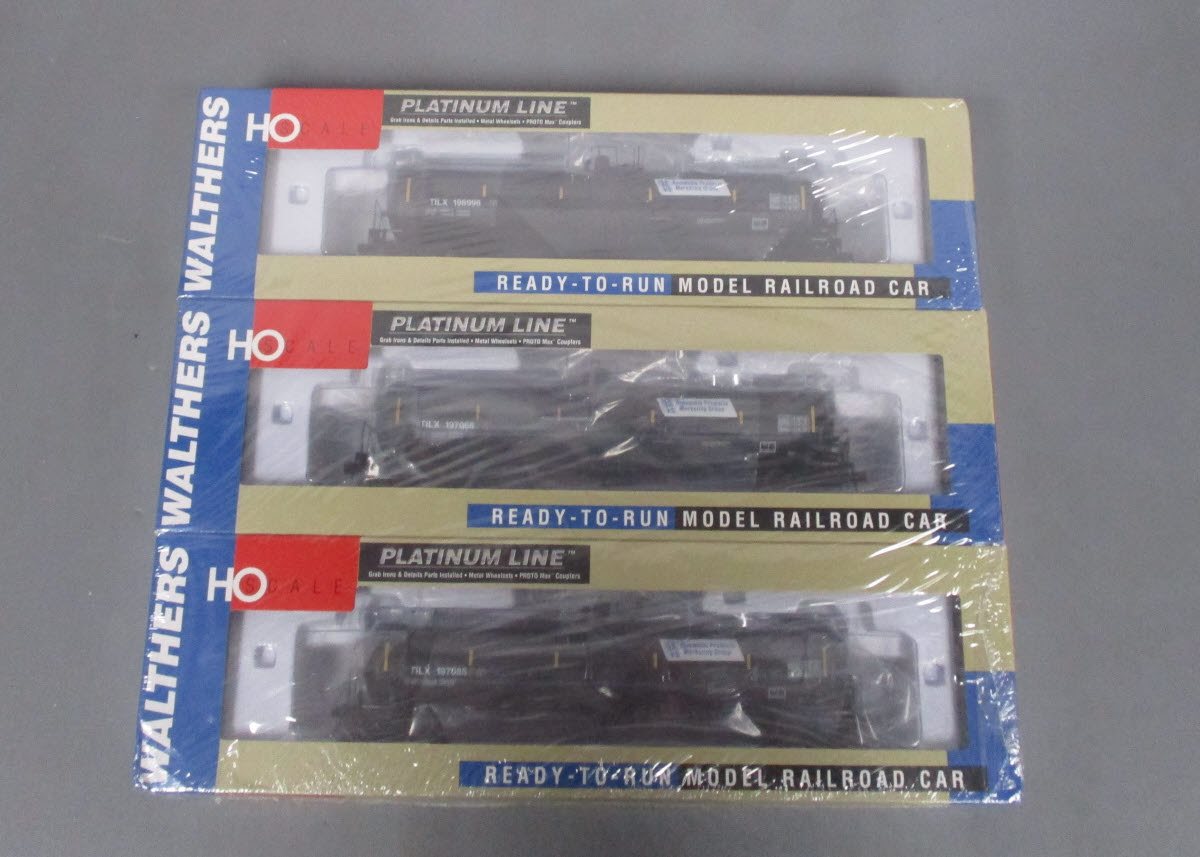 Walthers 932-341173 HO TILK-RPMG Trinity 30,145 Gallon Tank Car (Pack of 3)