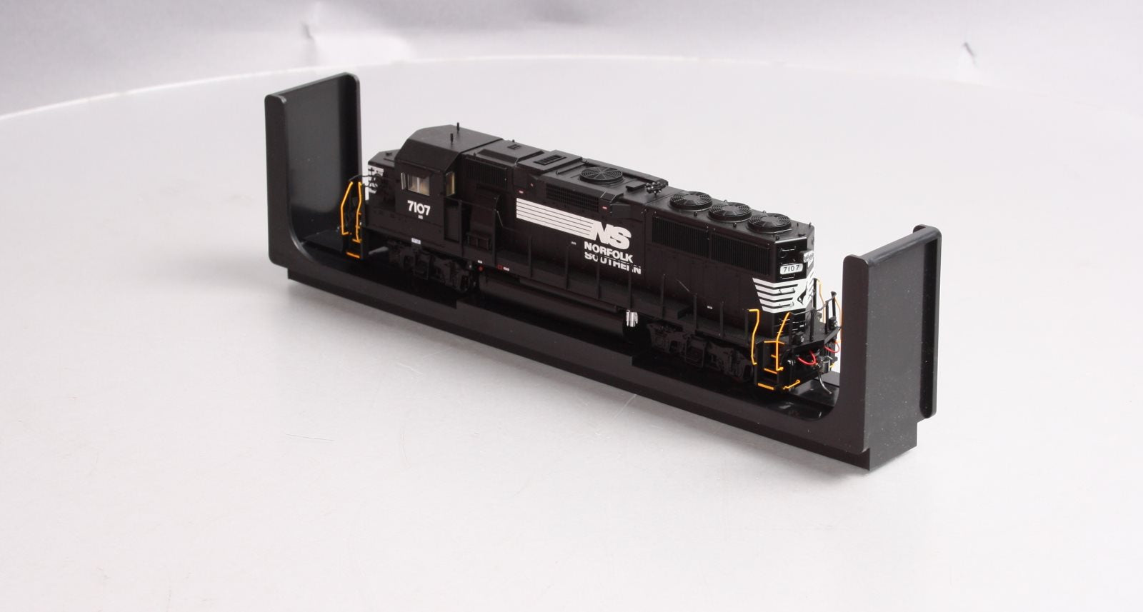 Fox Valley Models 20501S HO GP60 w/DCC & Sound, NS/Original #7107