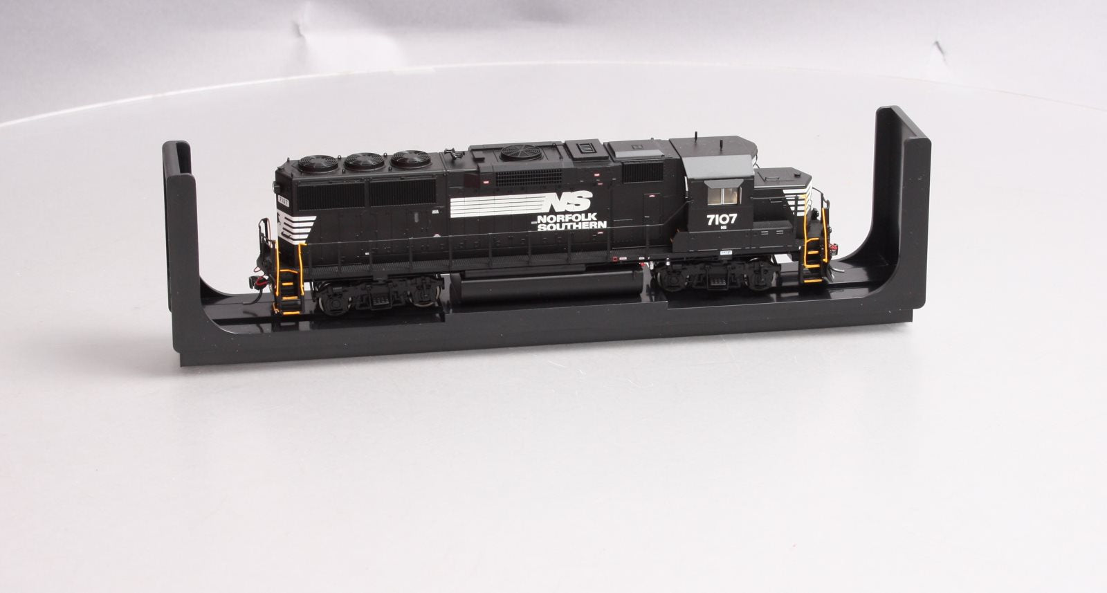 Fox Valley Models 20501S HO GP60 w/DCC & Sound, NS/Original #7107