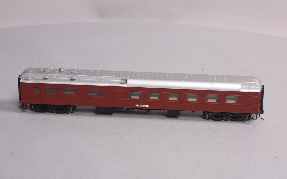 Walthers 932-10171 HO Maintenance of Way 36-Seat Diner Passenger Car #968018
