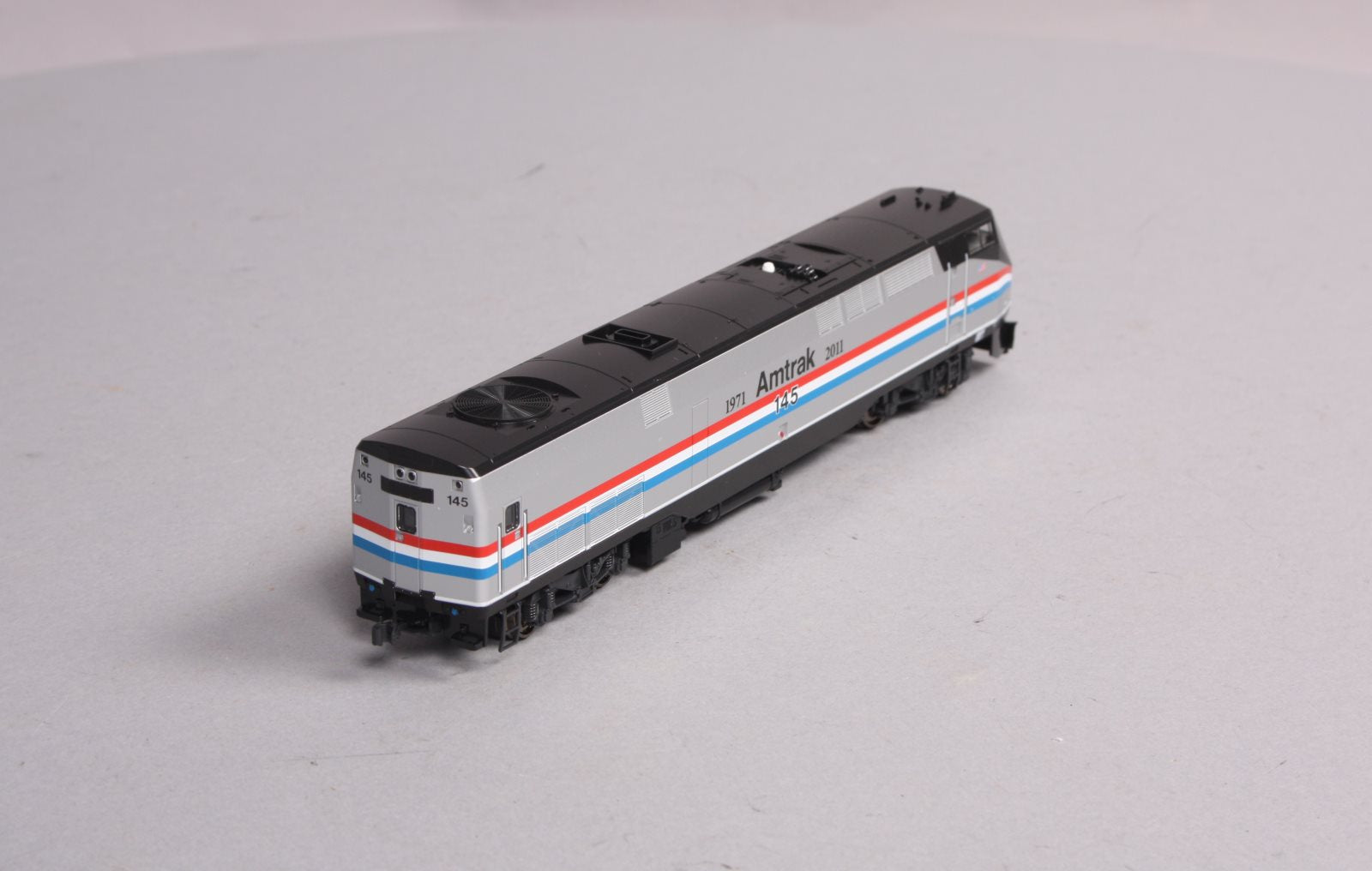 Kato 37-6106 HO Amtrak P42 