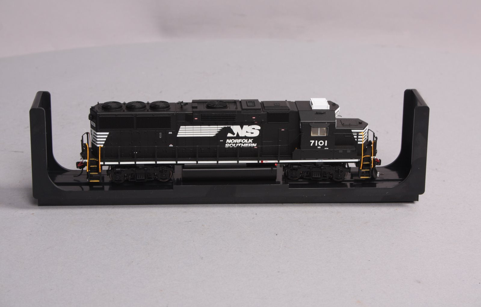 Fox Valley Models 20551-S HO Norfolk Southern GP60 Diesel Loco LokSound #7101