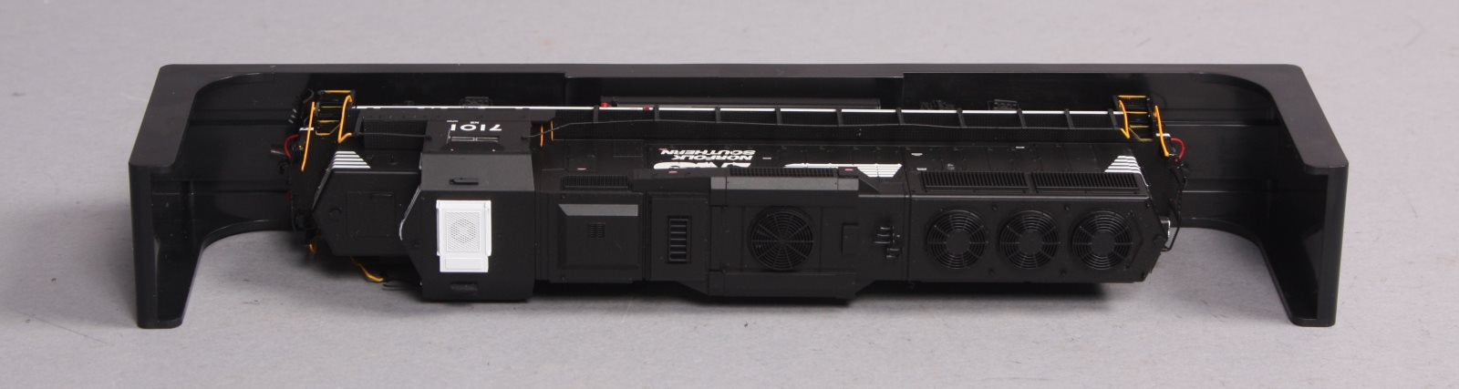 Fox Valley Models 20551-S HO Norfolk Southern GP60 Diesel Loco LokSound #7101