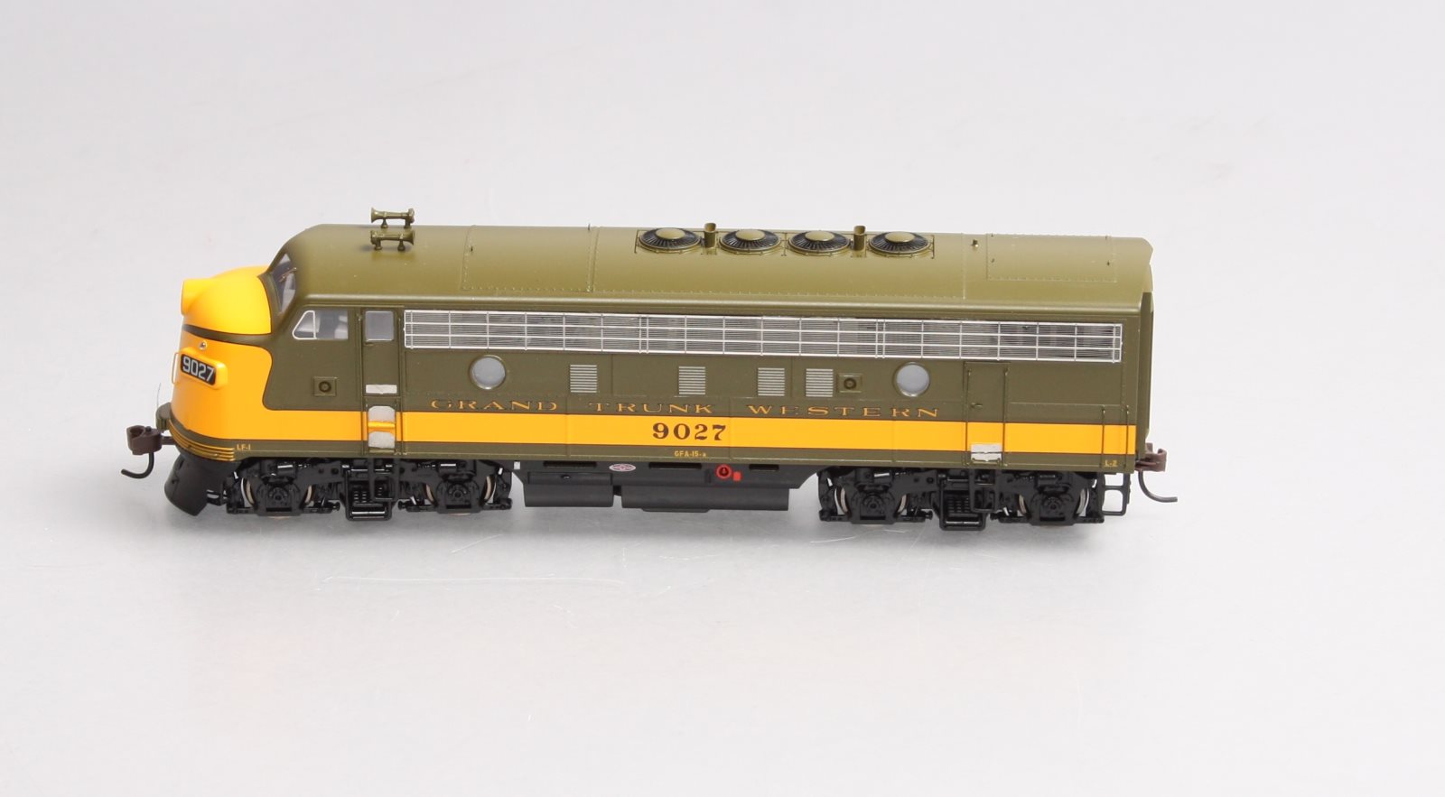 Athearn G2026 HO Scale Grand Trunk Western EMD F3A Diesel Locomotive #9027