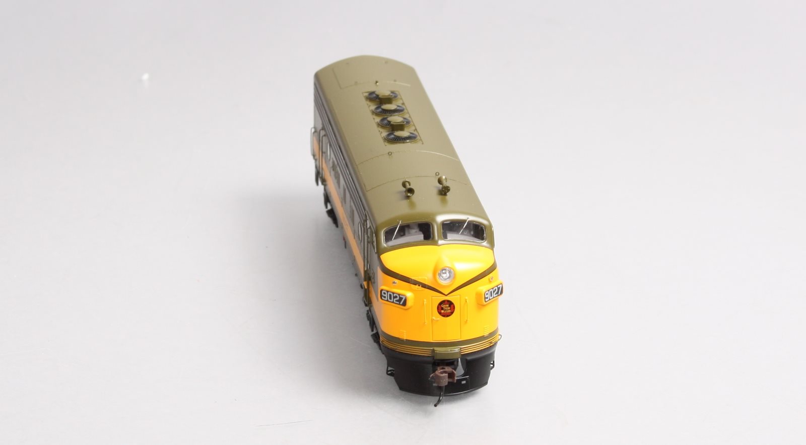 Athearn G2026 HO Scale Grand Trunk Western EMD F3A Diesel Locomotive #9027