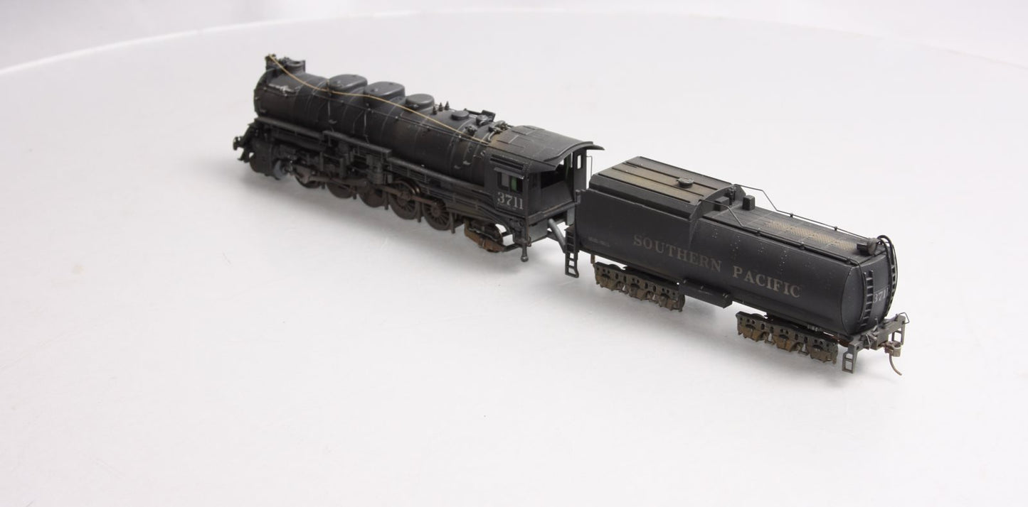 IHC 23416 HO Scale Southern Pacific 2-10-2 Steam Locomotive & Tender #3711