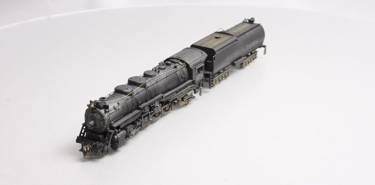 IHC 23416 HO Scale Southern Pacific 2-10-2 Steam Locomotive & Tender #3711