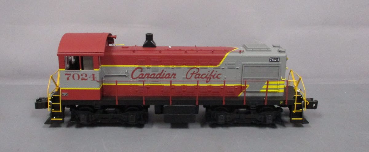 Lionel 6-82117 Candian Pacific S2 Diesel Switcher #7024