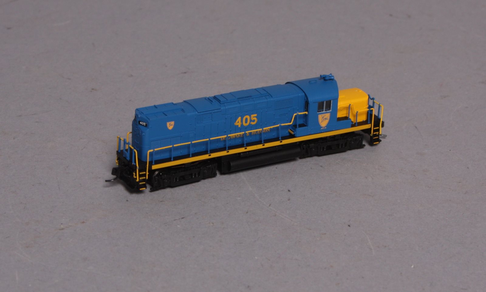 Atlas 40000348 C420 W/DCC Delaware & Hudson 405 N