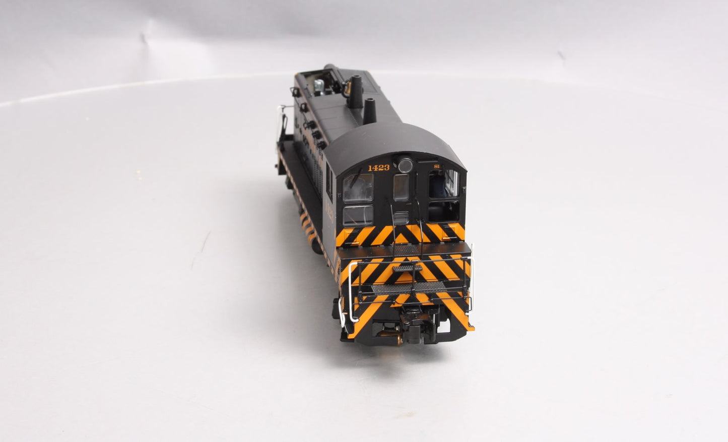 Lionel 6-83390 Southern Pacfic NW2 Diesel Locomotive #1423