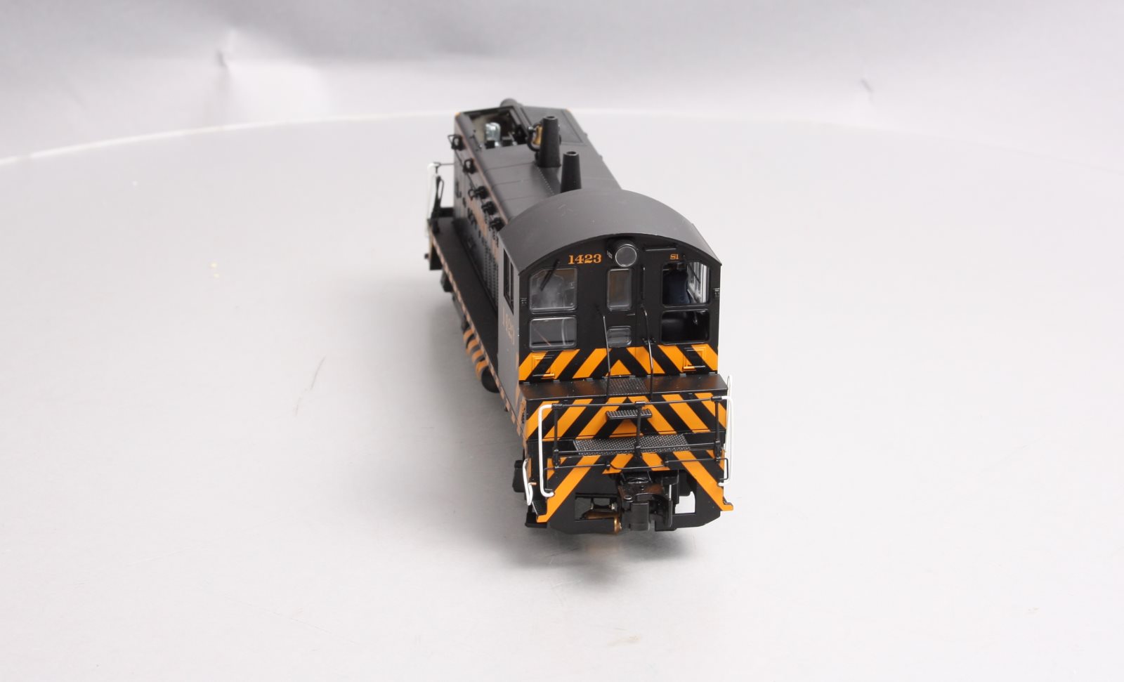 Lionel 6-83390 Southern Pacfic NW2 Diesel Locomotive #1423