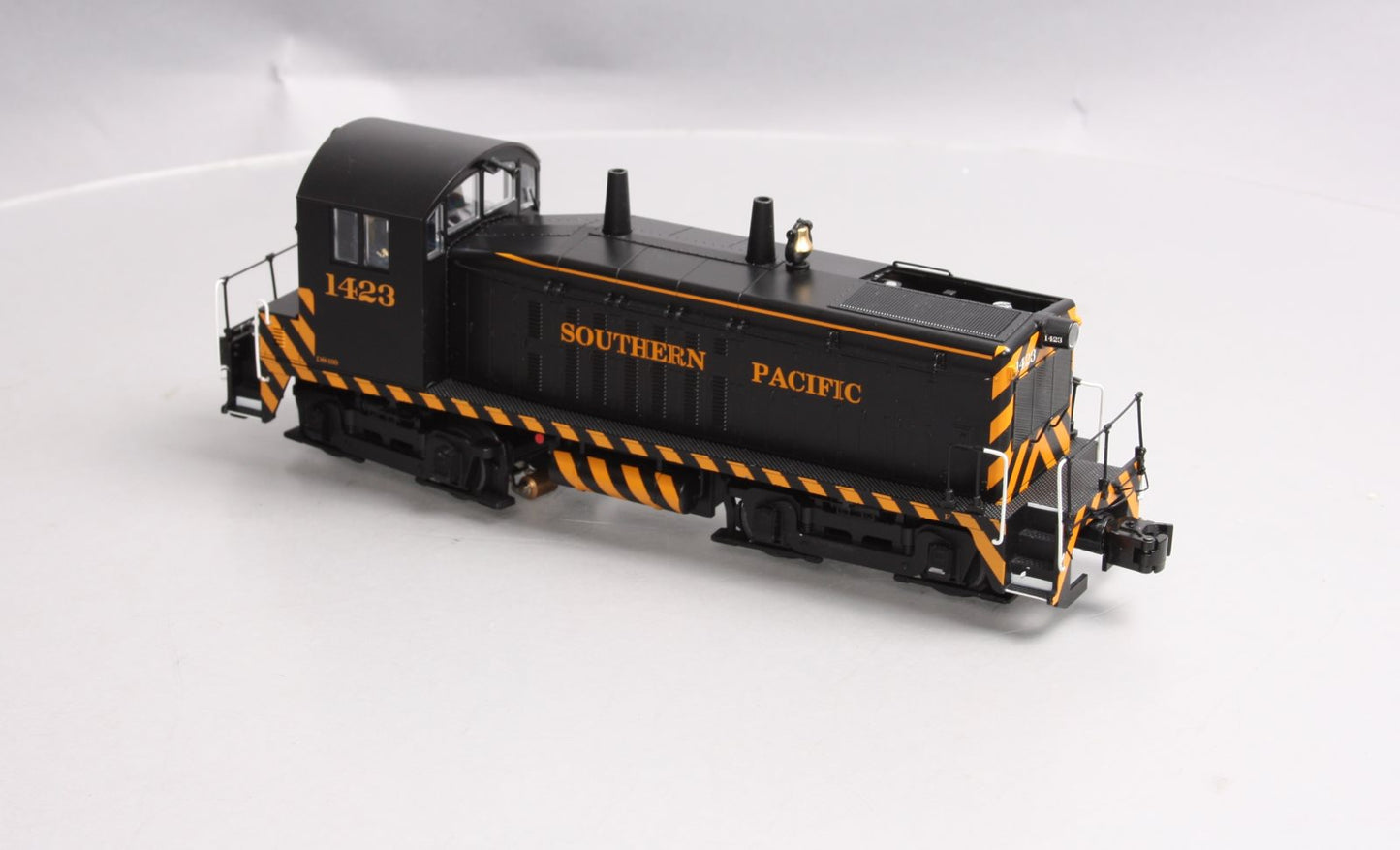 Lionel 6-83390 Southern Pacfic NW2 Diesel Locomotive #1423