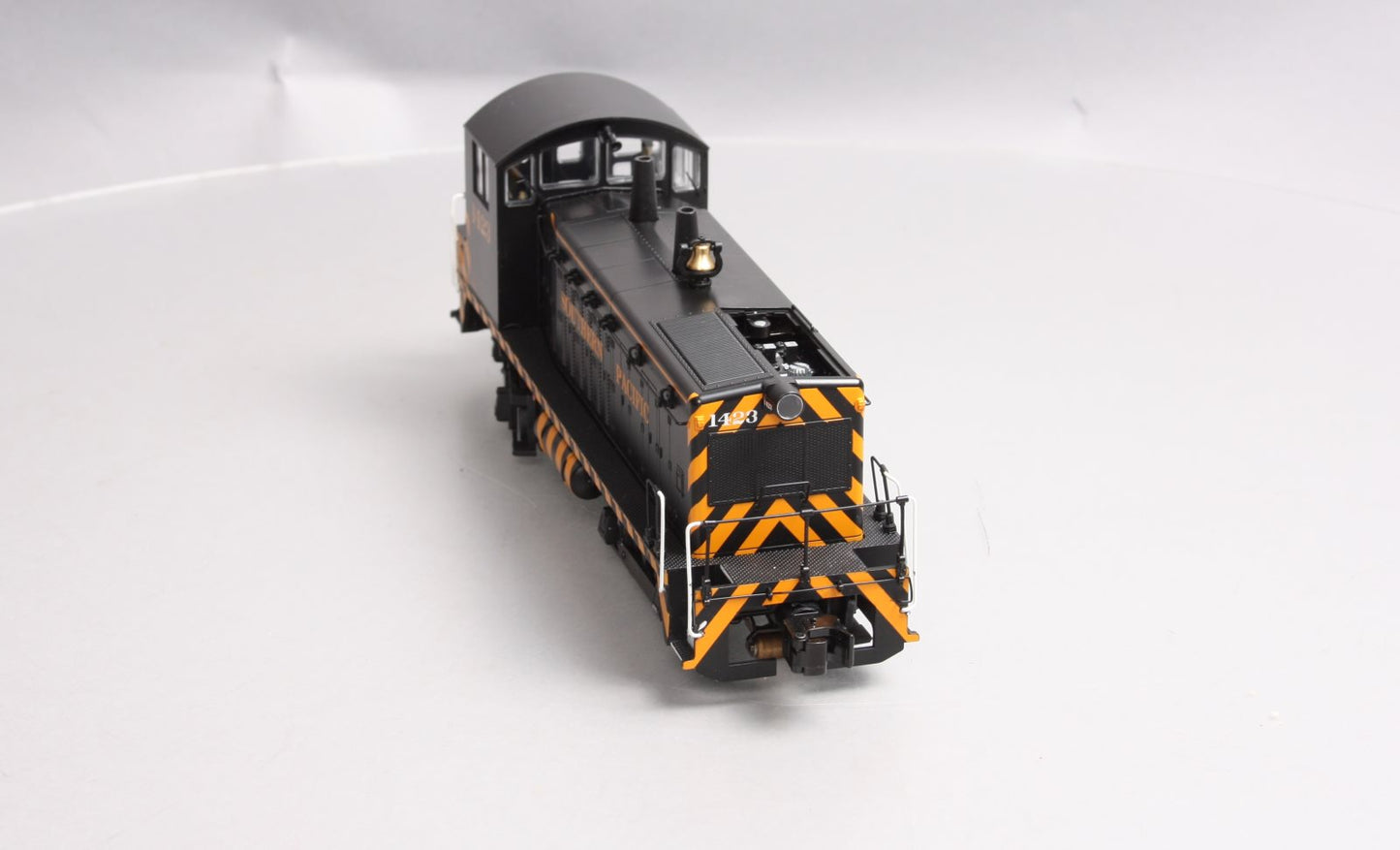 Lionel 6-83390 Southern Pacfic NW2 Diesel Locomotive #1423
