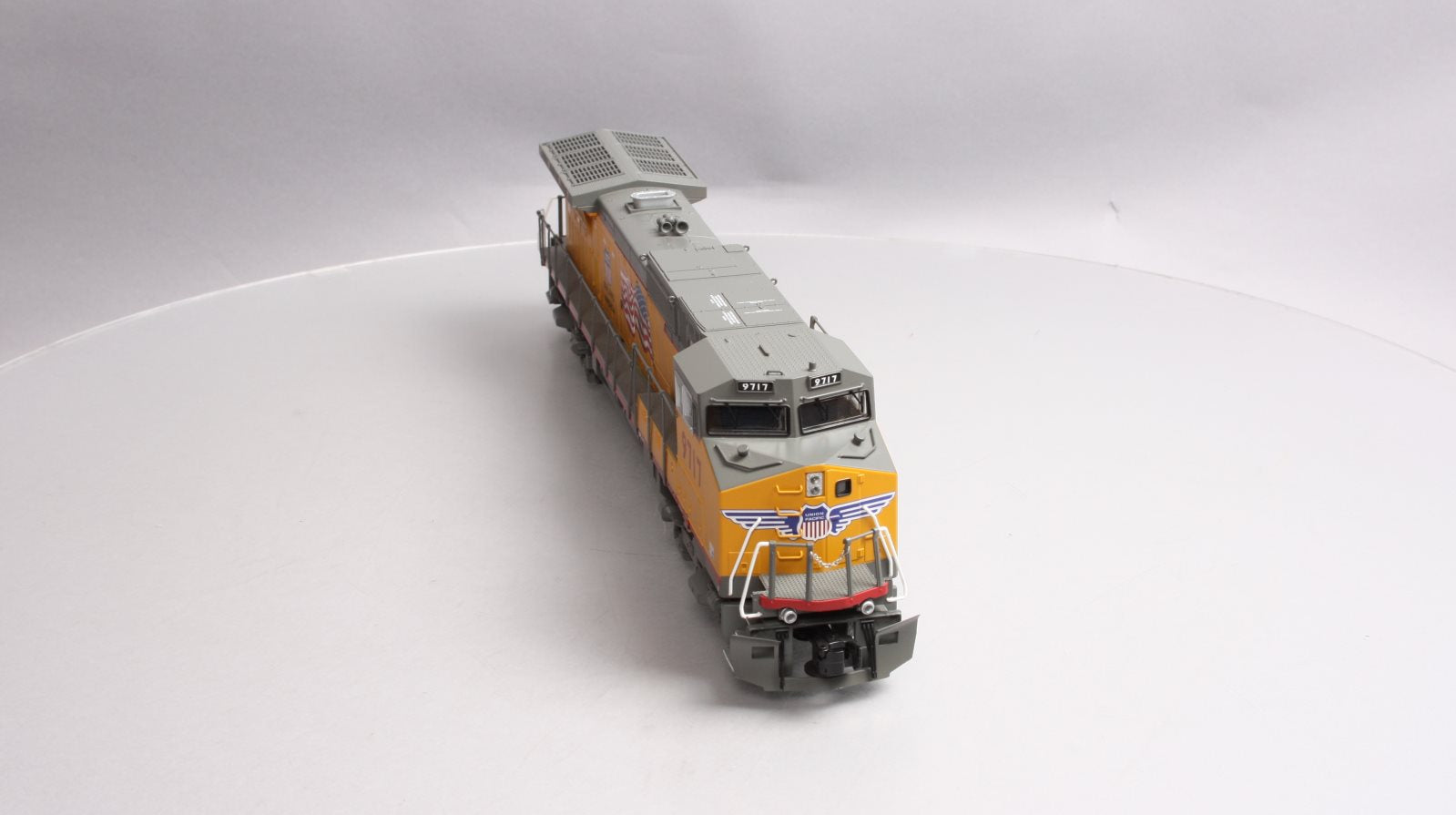 Lionel 6-39582 Union Pacific GE C44-9W Non-Powered Diesel Locomotive #9717