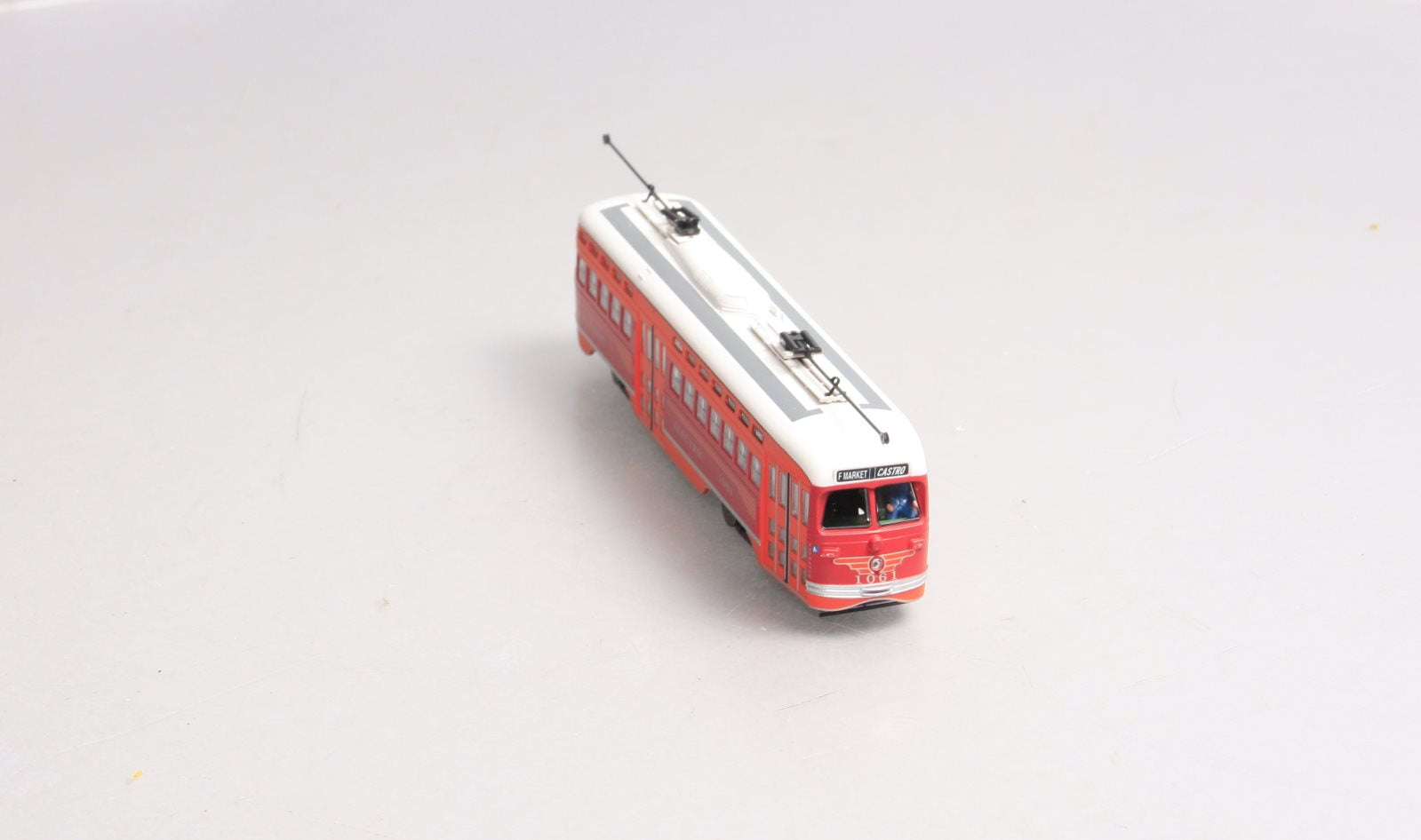 Bowser 12561 HO SF Pacific Electric PCC Streetcar #1061