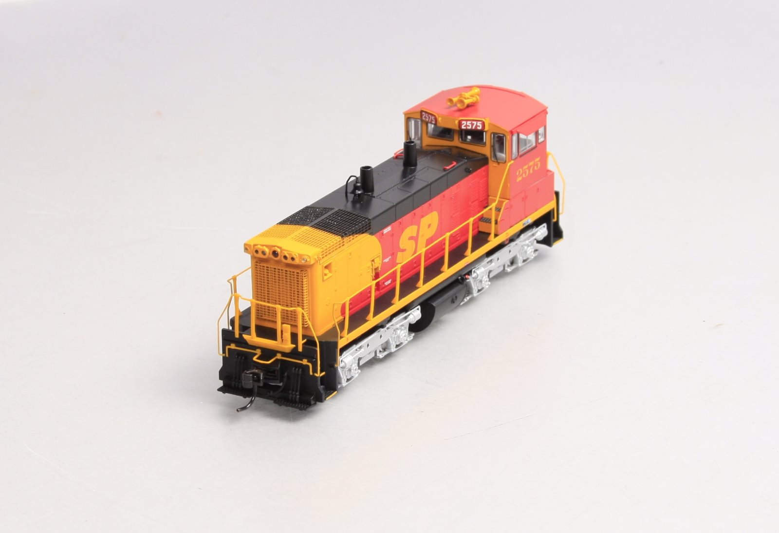 Broadway Limited 3321 HO Southern Pacific EMD SW1500 Diesel Locomotive #2575