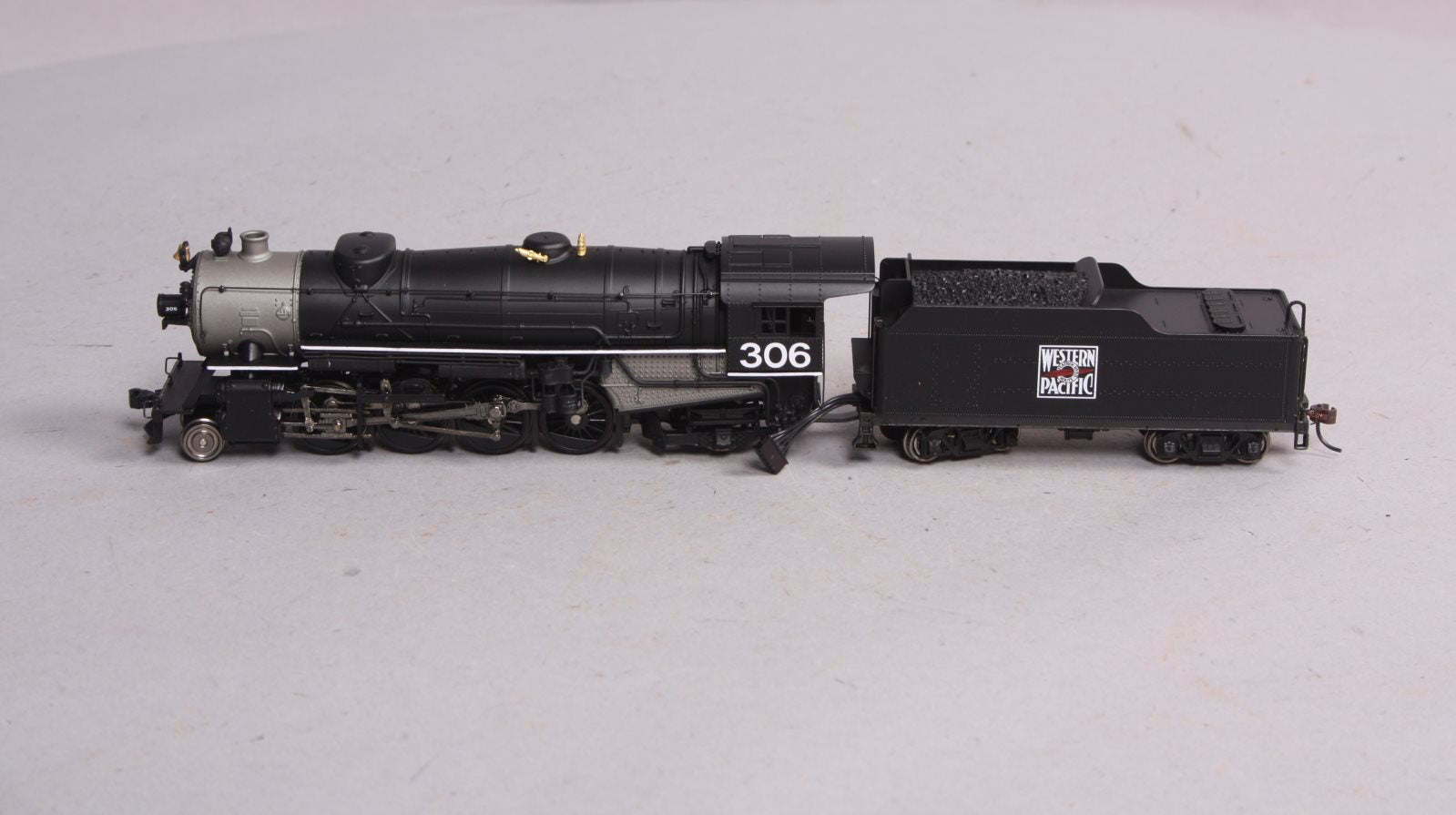 Broadway Limited 223 HO Scale Western Pacific MK-60 2-8-2 Steam Locomotive #306