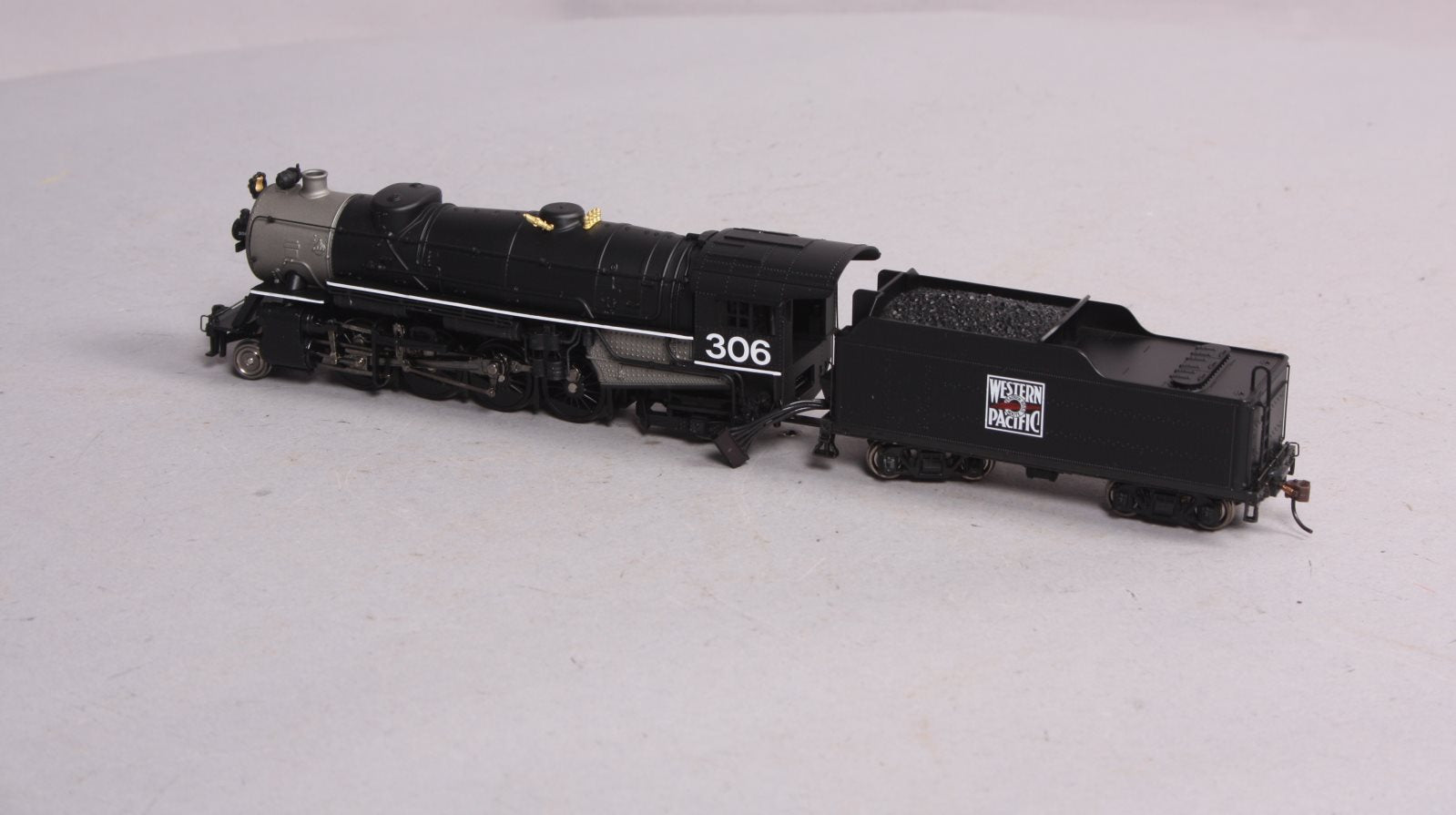 Broadway Limited 223 HO Scale Western Pacific MK-60 2-8-2 Steam Locomotive #306