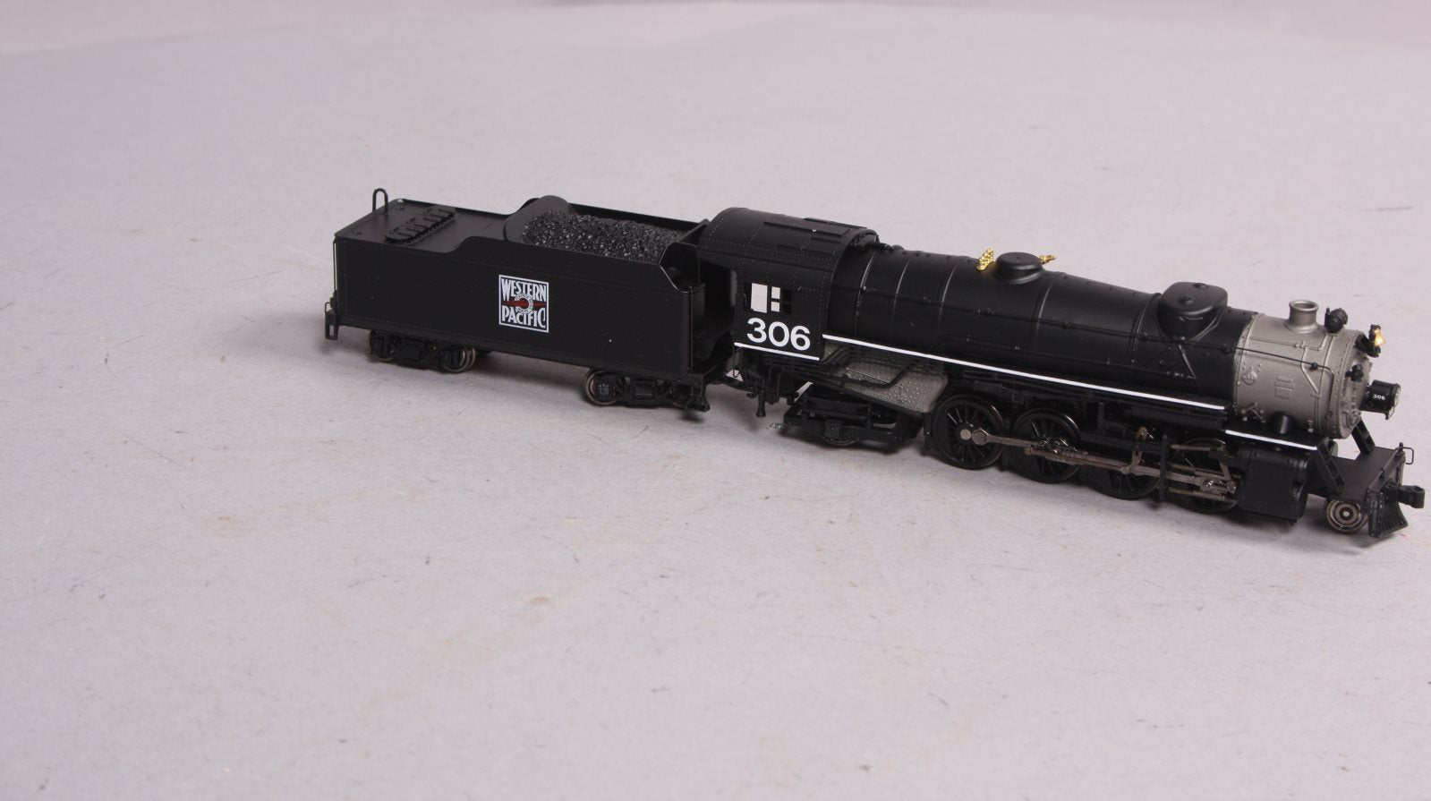 Broadway Limited 223 HO Scale Western Pacific MK-60 2-8-2 Steam Locomotive #306