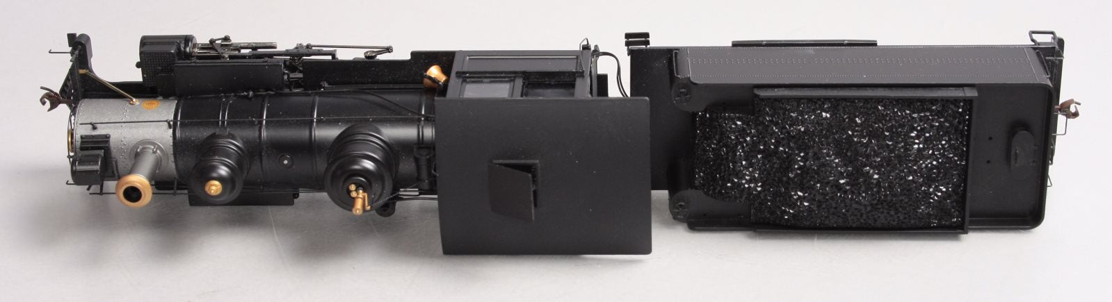 Bachmann 28697 On30 Painted & Unlettered Baldwin 4-6-0 Wood Cab w/DCC (Black)