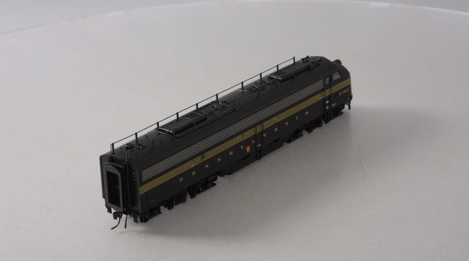 Broadway Limited 458 HO Paragon™ Pennsylvania EMD E8A Diesel Locomotive #5766
