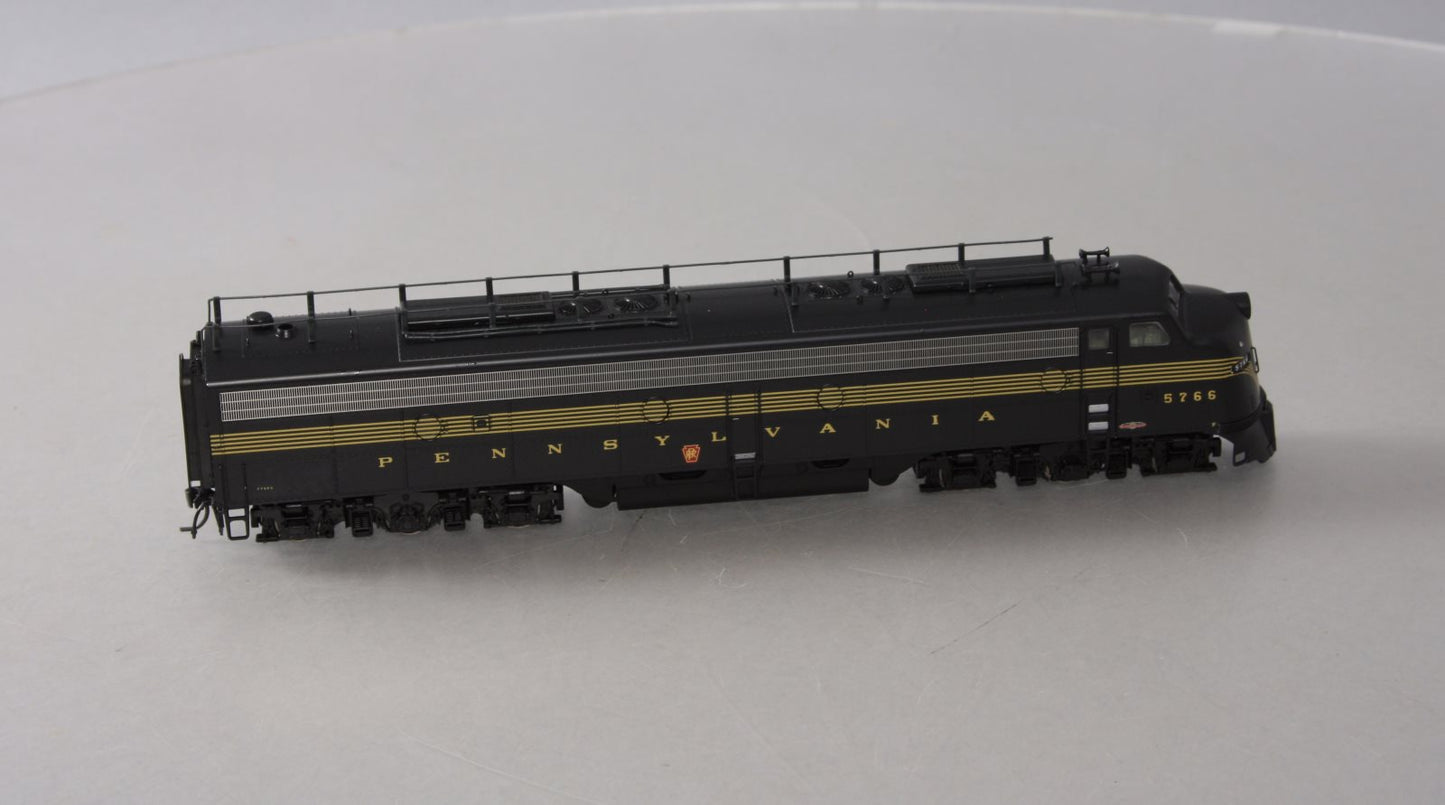 Broadway Limited 458 HO Paragon™ Pennsylvania EMD E8A Diesel Locomotive #5766