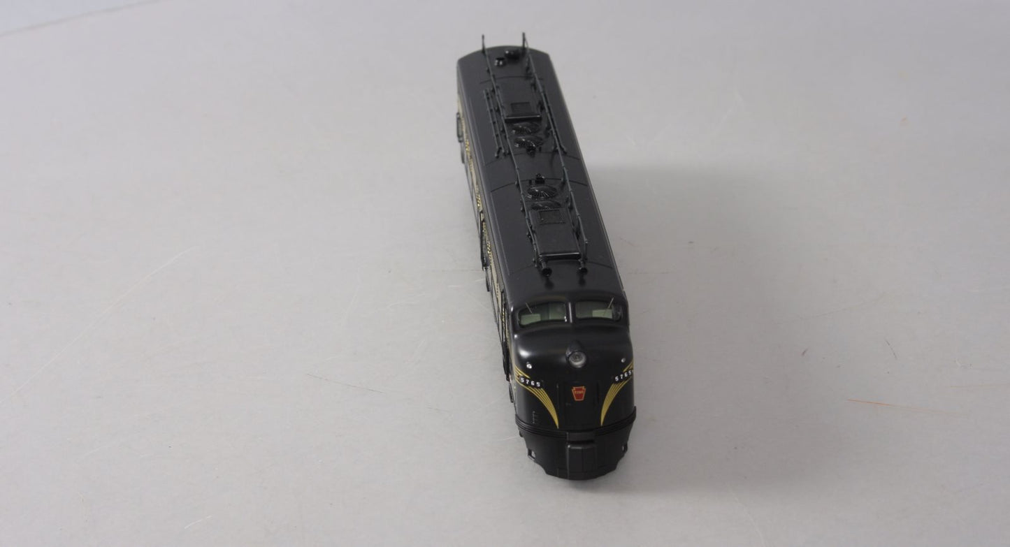 Broadway Limited 457 HO PRR EMD E8A Powered Diesel Locomotive #5765 w/DCC/Sound