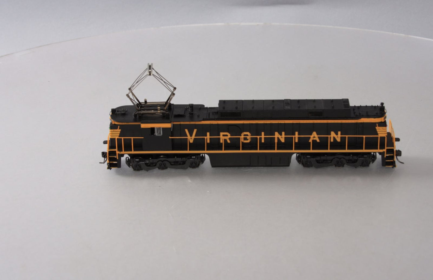 Bachmann 82402 HO Scale Virginian E33 Electric Locomotive #140