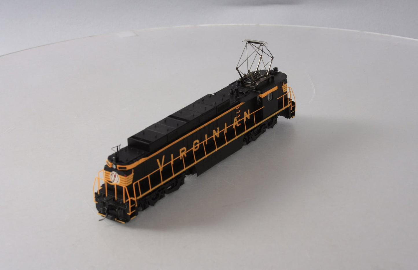 Bachmann 82402 HO Scale Virginian E33 Electric Locomotive #140