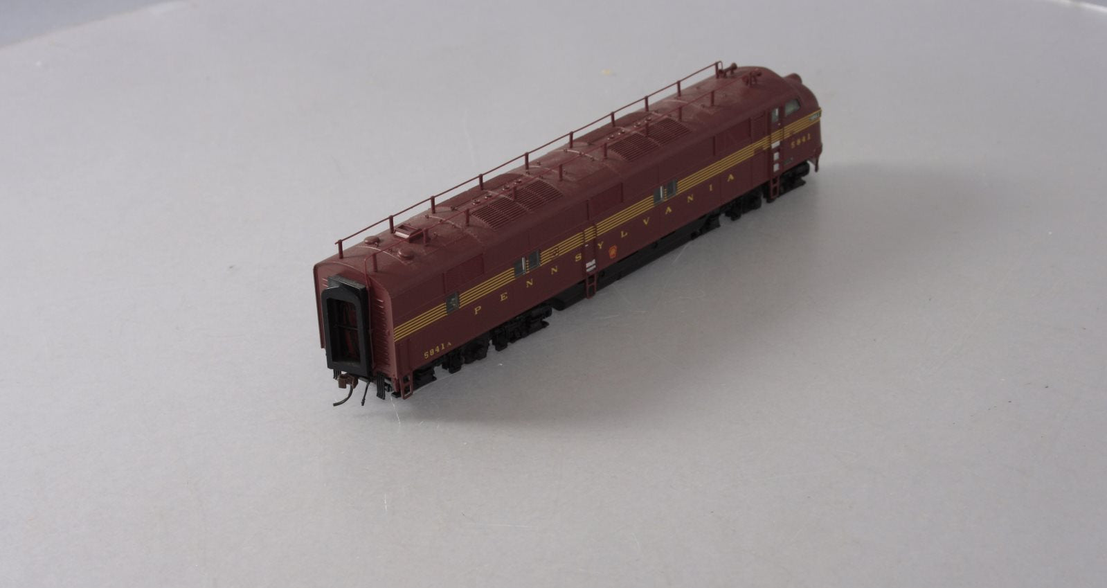 Broadway Limited 754 HO PRR EMD E7A Diesel Loco #5841A with DCC & Quantum Sound